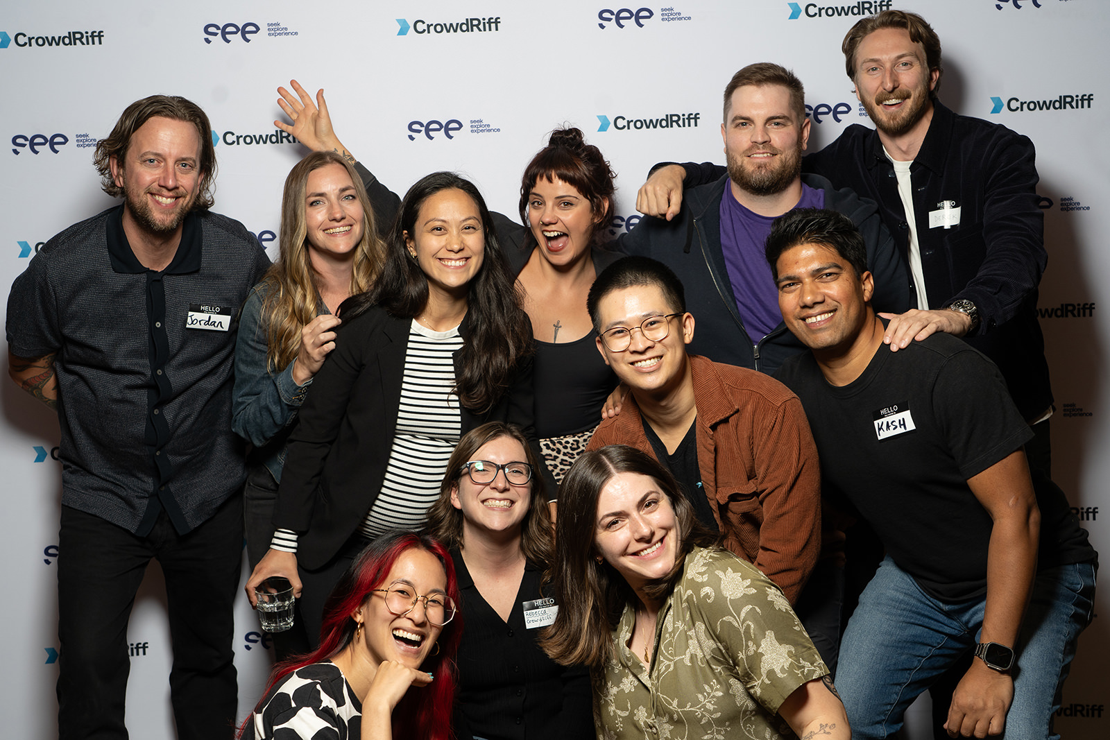 step and repeat holiday photos